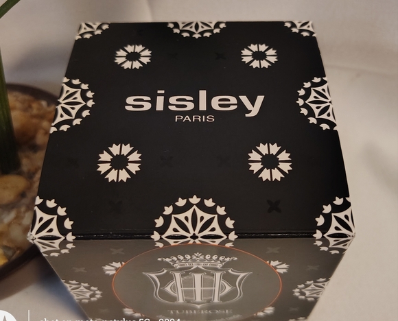 NIB Sisley Paris 5.8 oz. Tuberose 🌹Single Wick Candle - Picture 3 of 9